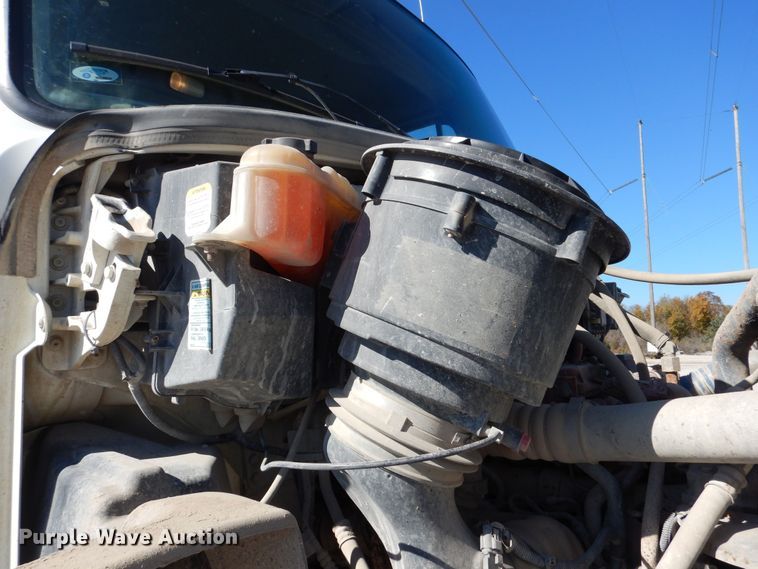 image for item DR5863 2014 Freightliner  114SD dump truck