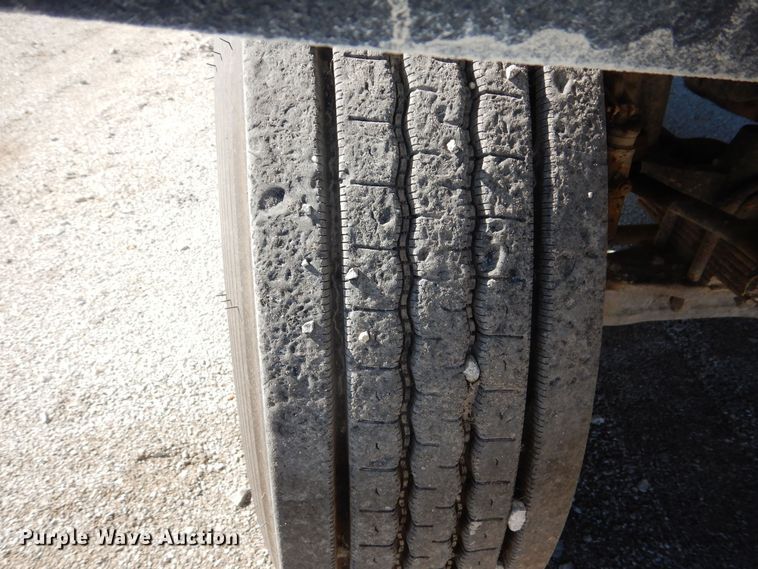 image for item DR5863 2014 Freightliner  114SD dump truck