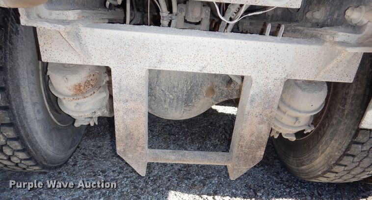 image for item DR5863 2014 Freightliner  114SD dump truck