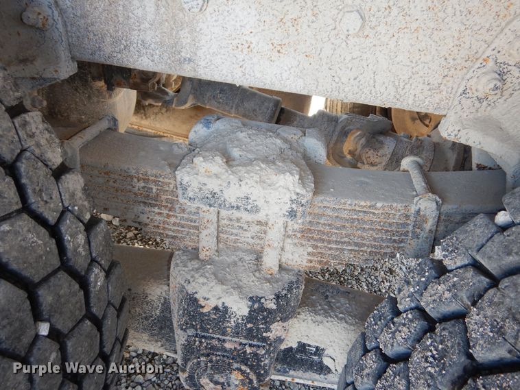 image for item DR5863 2014 Freightliner  114SD dump truck