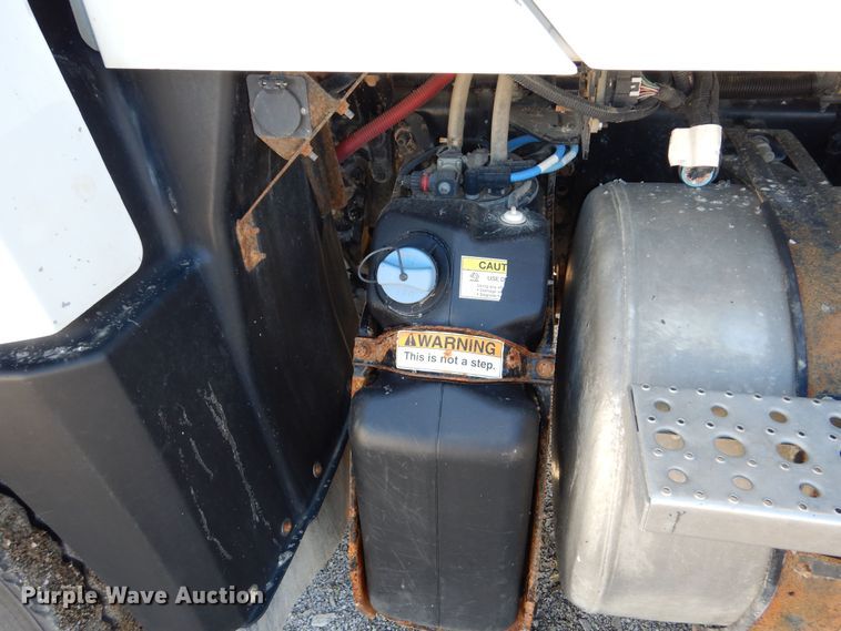 image for item DR5864 2014 Freightliner  114SD dump truck