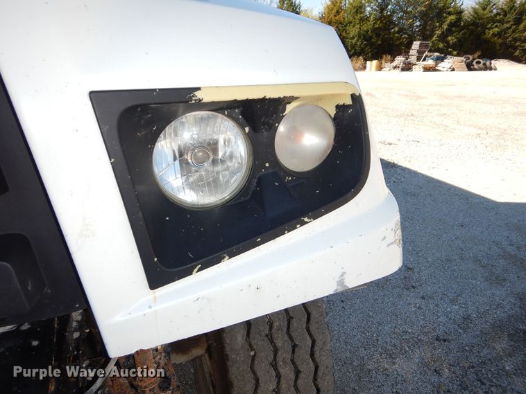 image for item DR5864 2014 Freightliner  114SD dump truck