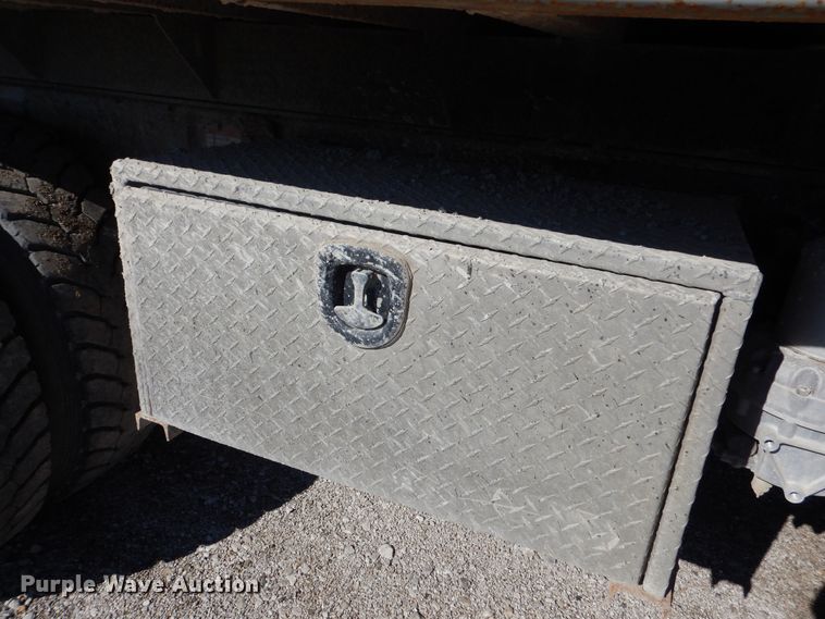 image for item DR5864 2014 Freightliner  114SD dump truck