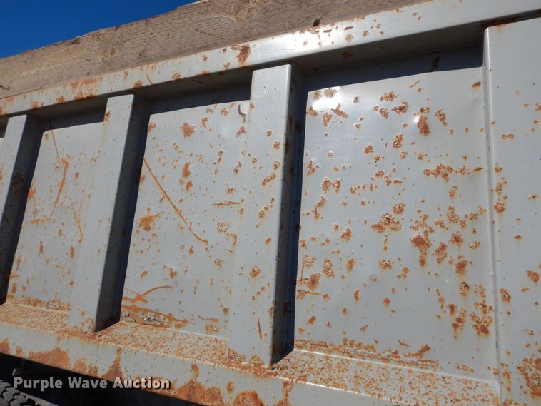 image for item DR5864 2014 Freightliner  114SD dump truck