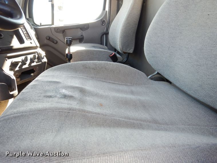 image for item DR5864 2014 Freightliner  114SD dump truck