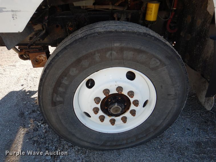 image for item DR5864 2014 Freightliner  114SD dump truck