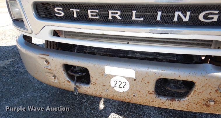 image for item DR5869 2002 Sterling L-Line semi truck