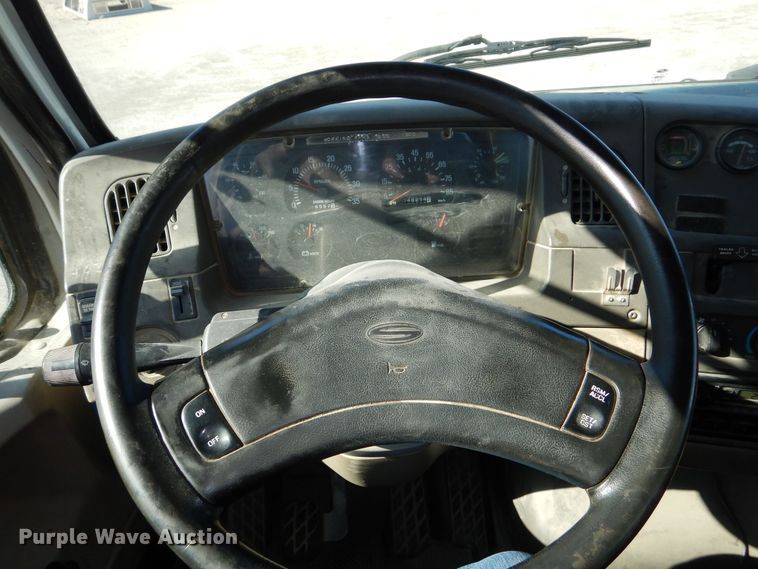 image for item DR5869 2002 Sterling L-Line semi truck