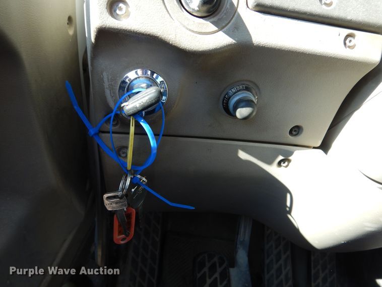 image for item DR5869 2002 Sterling L-Line semi truck