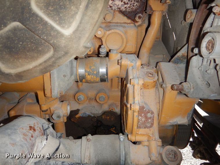 image for item DR5869 2002 Sterling L-Line semi truck