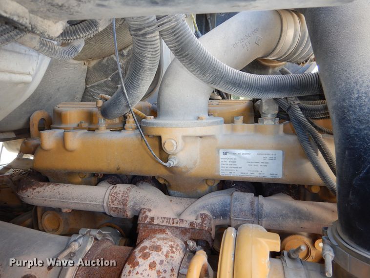 image for item DR5869 2002 Sterling L-Line semi truck