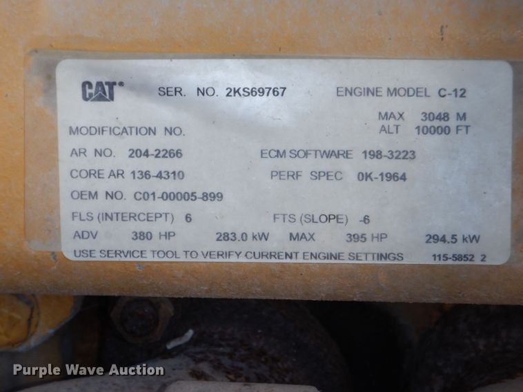 image for item DR5869 2002 Sterling L-Line semi truck