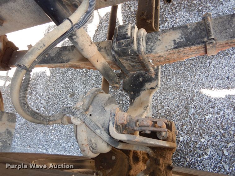 image for item DR5869 2002 Sterling L-Line semi truck