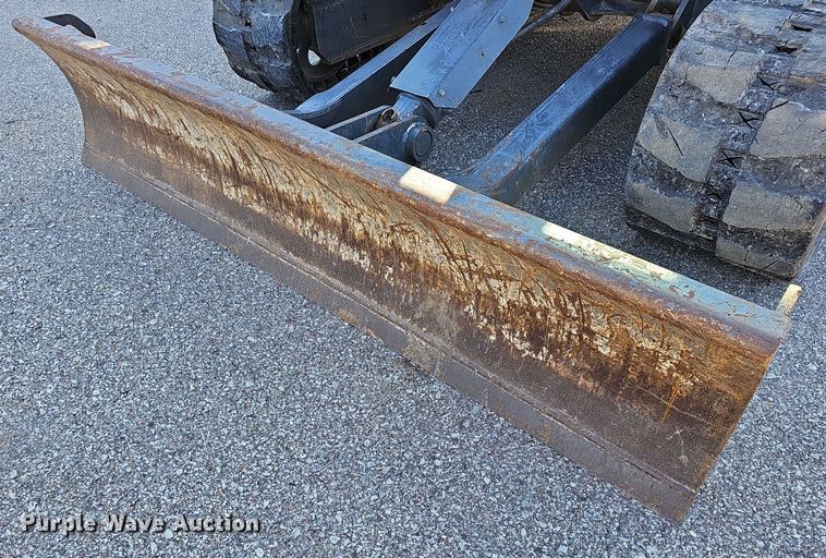 image for item DR5874 2013 Takeuchi TB285  mini excavator