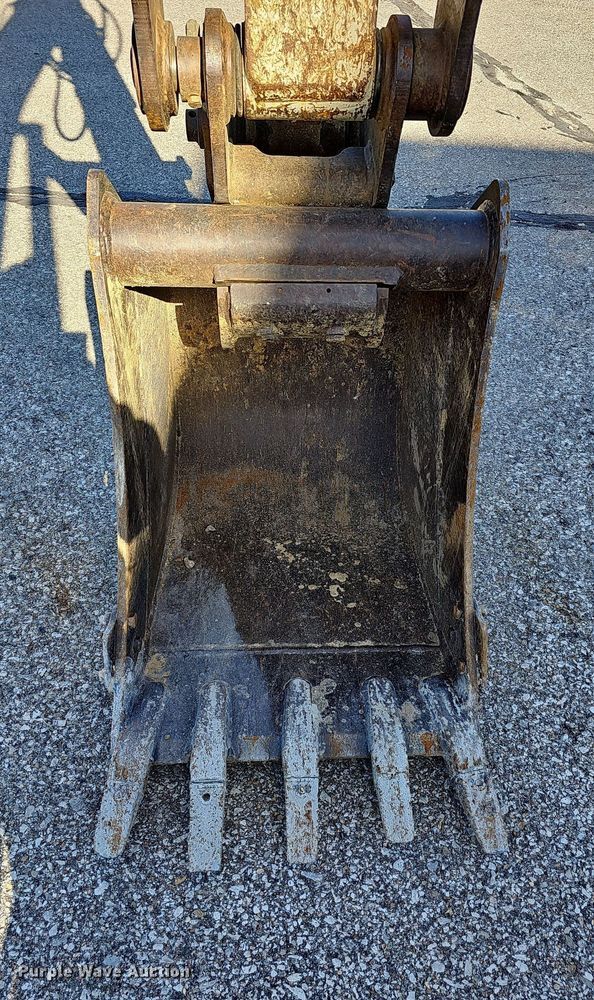 image for item DR5874 2013 Takeuchi TB285  mini excavator