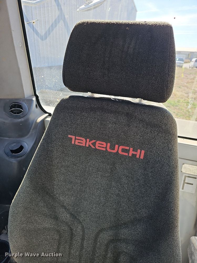 image for item DR5874 2013 Takeuchi TB285  mini excavator