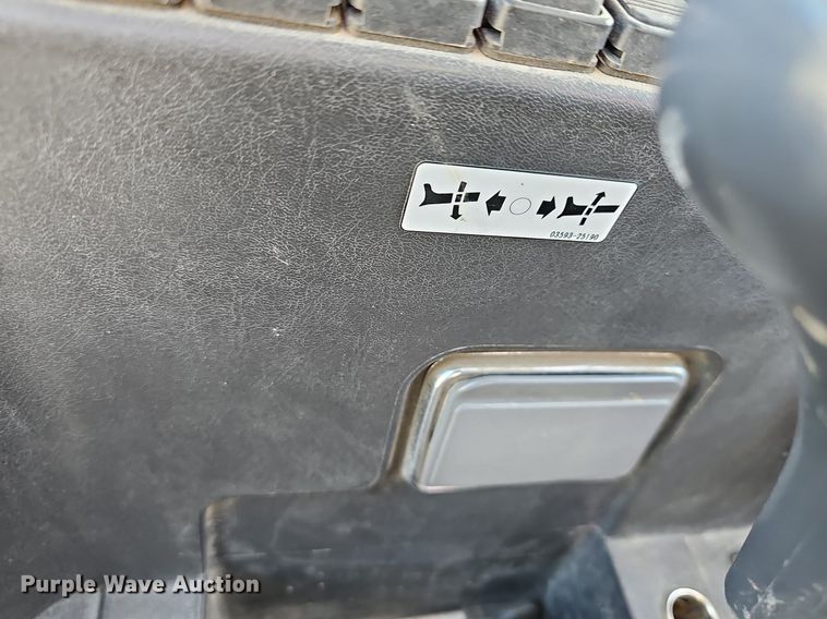 image for item DR5874 2013 Takeuchi TB285  mini excavator