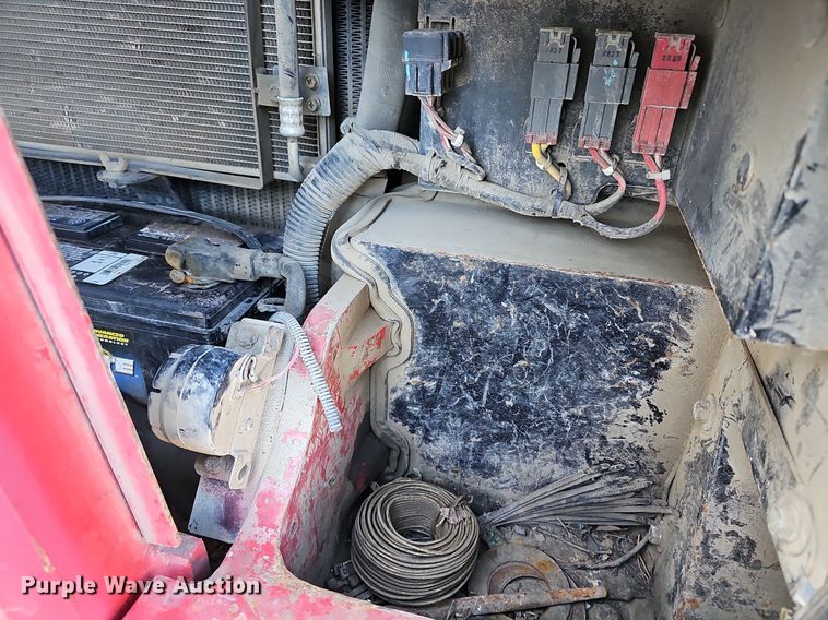 image for item DR5874 2013 Takeuchi TB285  mini excavator