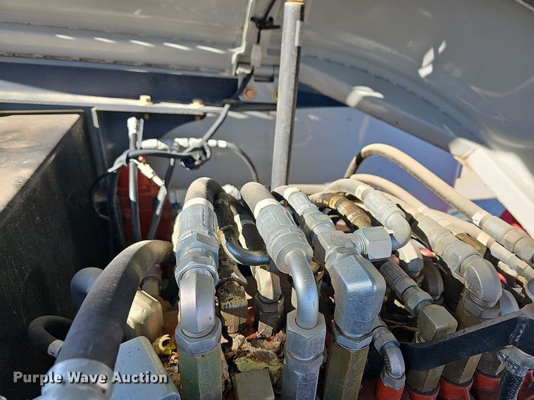 image for item DR5874 2013 Takeuchi TB285  mini excavator