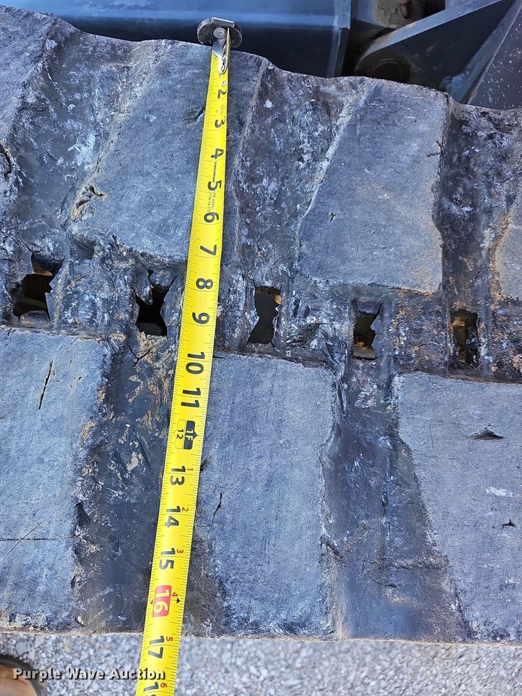 image for item DR5874 2013 Takeuchi TB285  mini excavator