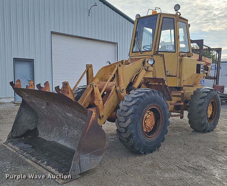 image for item DS5641 1969 Caterpillar 930  wheel loader