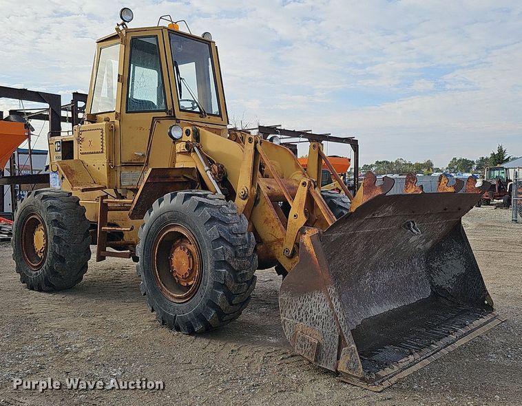 image for item DS5641 1969 Caterpillar 930  wheel loader