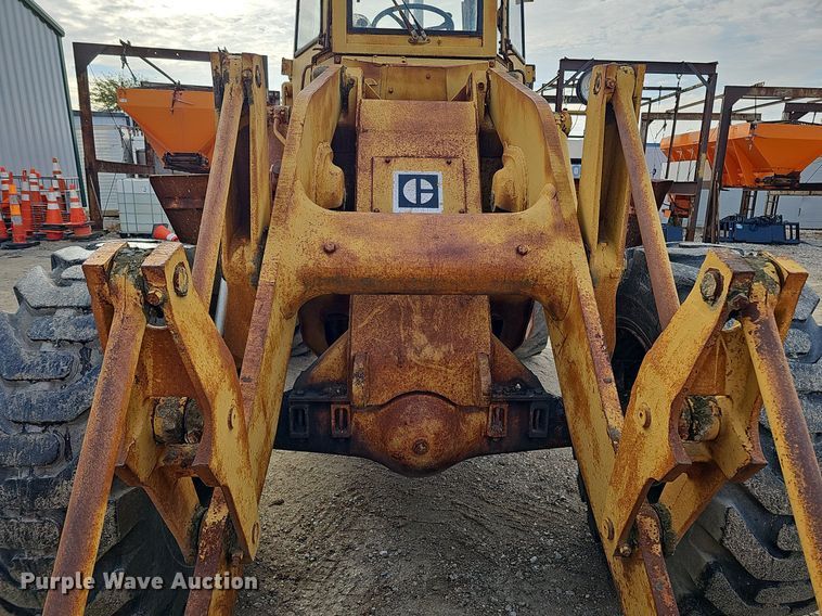 image for item DS5641 1969 Caterpillar 930  wheel loader