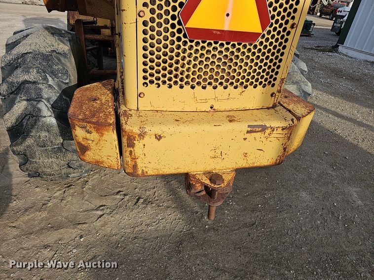 image for item DS5641 1969 Caterpillar 930  wheel loader