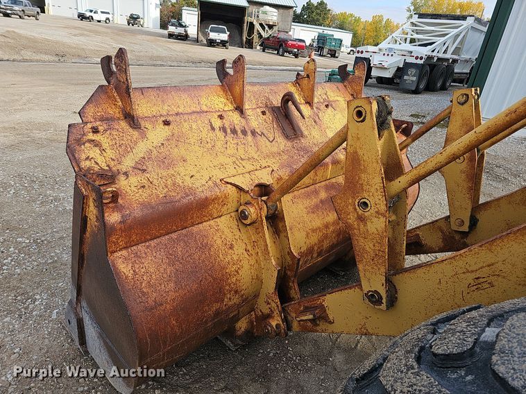 image for item DS5641 1969 Caterpillar 930  wheel loader