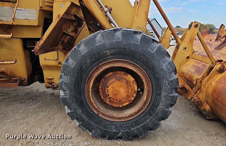 image for item DS5641 1969 Caterpillar 930  wheel loader