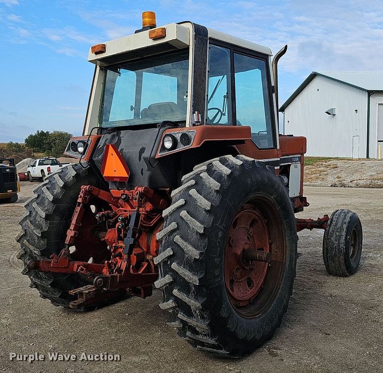 image for item DS5642 1978 International 1086  tractor