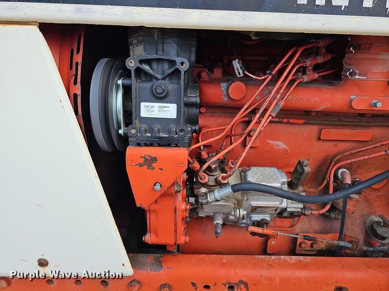 image for item DS5642 1978 International 1086  tractor