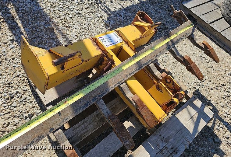 image for item DS5645 Motor grader attachments