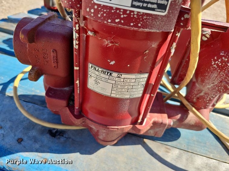 image for item DS5646 (2) fuel tanks