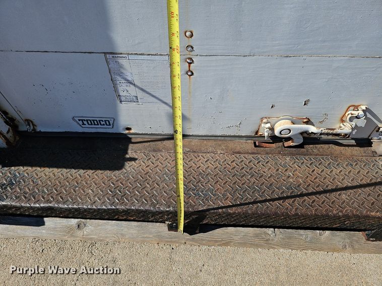 image for item DS5647 Todco  box bed