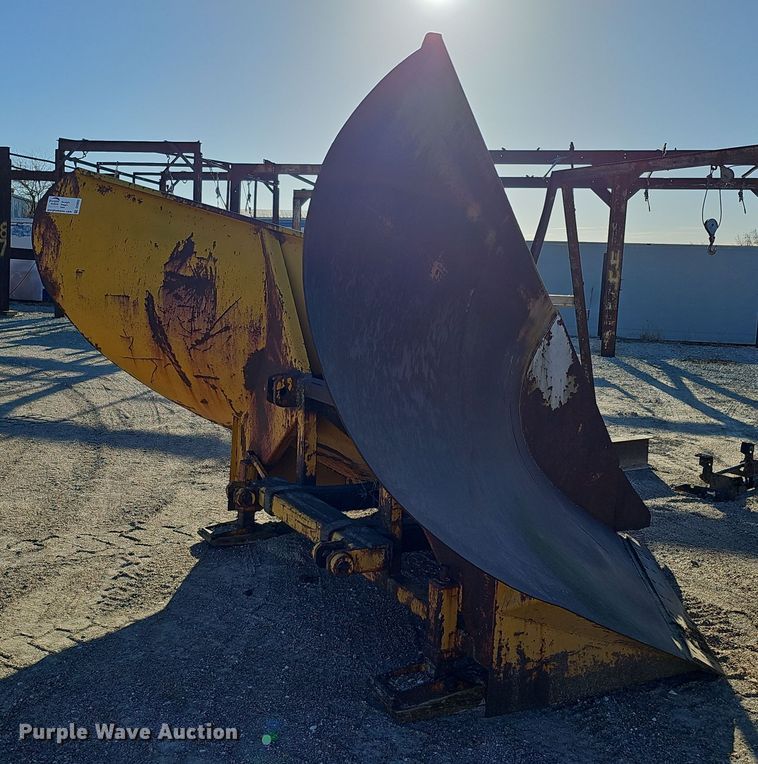 image for item DS5693 148" W V-plow