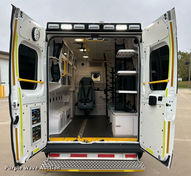 image for item DW2897 2017 Dodge Ram Promaster  ambulance