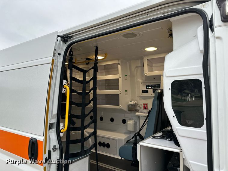 image for item DW2897 2017 Dodge Ram Promaster  ambulance