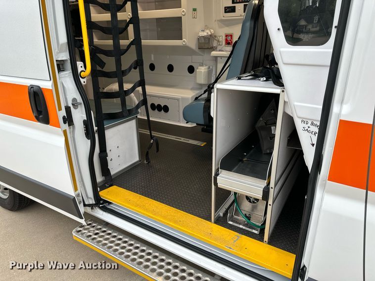 image for item DW2897 2017 Dodge Ram Promaster  ambulance
