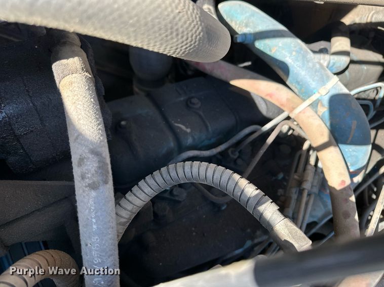 image for item HQ9004 1982 International Paystar 5000  tank truck