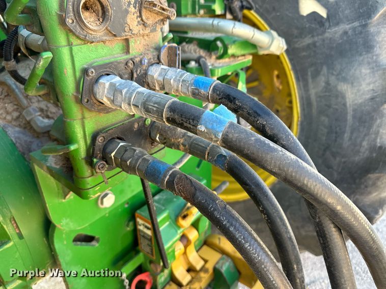 image for item IU9053 2015 John Deere 2010DE Auto Load Scraper  scraper