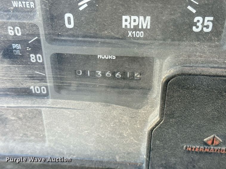 image for item IU9054 1998 International 2554  dump truck