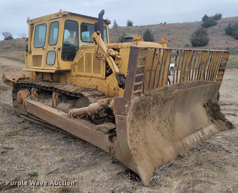 image for item JG9628 1972 Caterpillar D8H  dozer