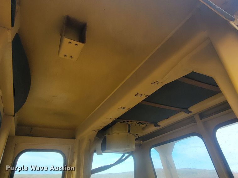 image for item JG9628 1972 Caterpillar D8H  dozer