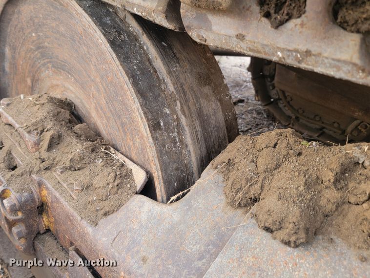 image for item JG9628 1972 Caterpillar D8H  dozer