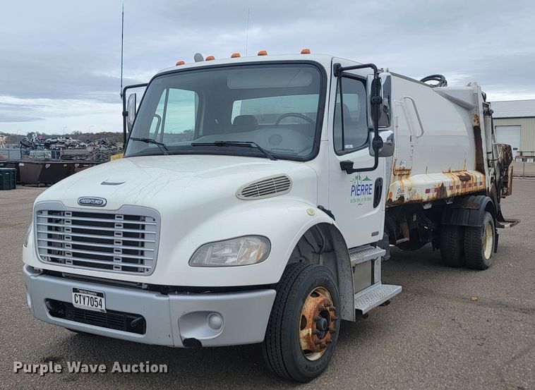image for item JG9630 2010 Freightliner M2 106  refuse truck