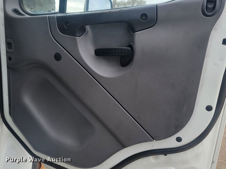 image for item JG9630 2010 Freightliner M2 106  refuse truck