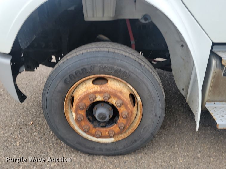 image for item JG9630 2010 Freightliner M2 106  refuse truck