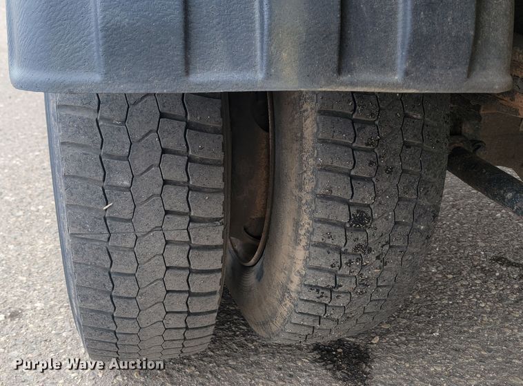 image for item JG9630 2010 Freightliner M2 106  refuse truck