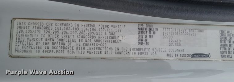 image for item JG9630 2010 Freightliner M2 106  refuse truck